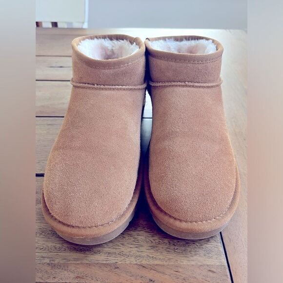 Women's Tan Ankle Boots - Picture 4 of 10